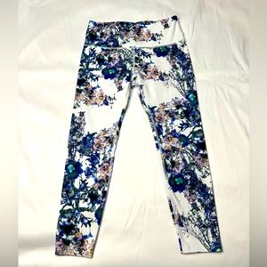 Pattern Athletic Leggings